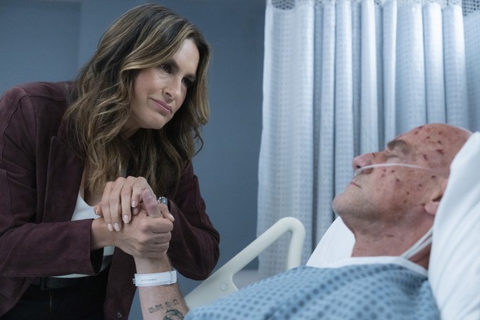 Mariska Hargitay reuniting with Christopher Meloni in "Law & Order: Organized Crime."