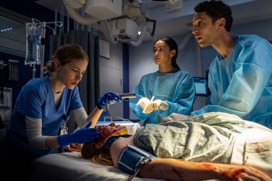 PULSE. (L-R) Willa Fitzgerald as Danny, Chelsea Muirhead as Sophie Chan, and Colin Woodell as Xander Phillips in Episode 110 of Pulse. Cr. Jeff Neumann/Netflix © 2024